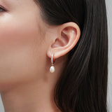 Dareth Pearl Hoops