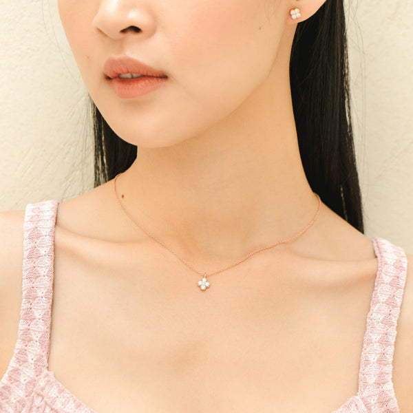 Emery Cubic Necklace