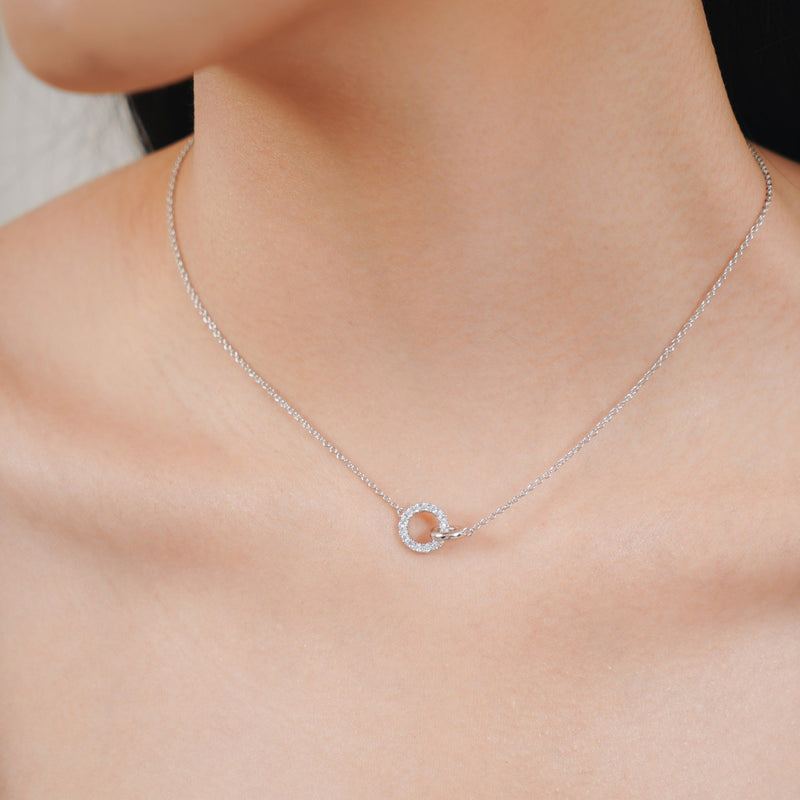 Kloe Interlocking Necklace